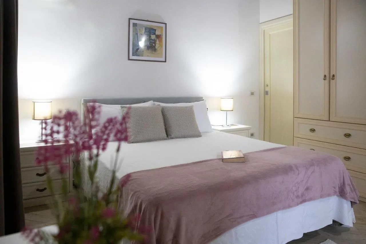 Irilor Luxury B&B Valledoria  Bed and breakfast Valledoria (Sardinia)